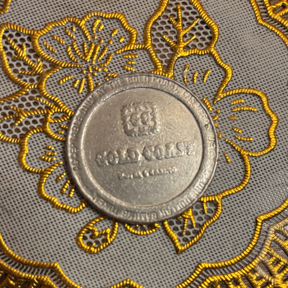 Gold Coast Casino Silver Gambling Token 1987